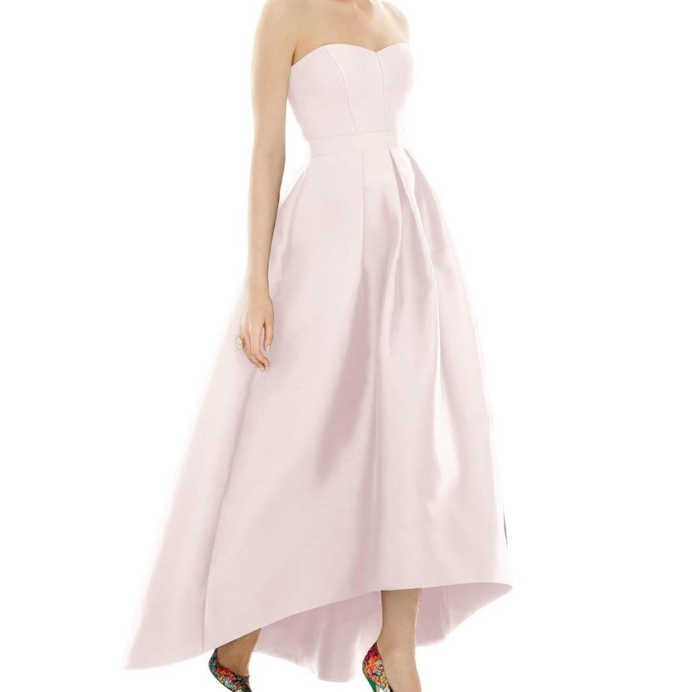 Strapless Satin High Low Dress with Pockets

Blush